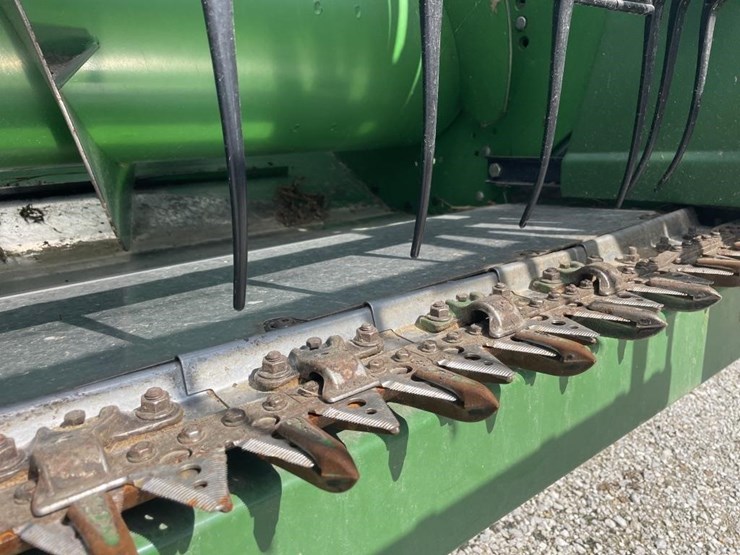 2007-john-deere-630f-image-19
