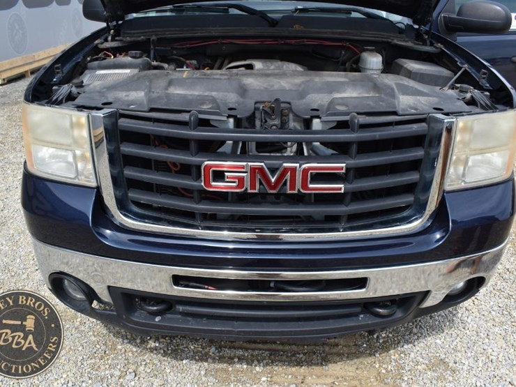 2007-chevrolet-2500hd-image-34