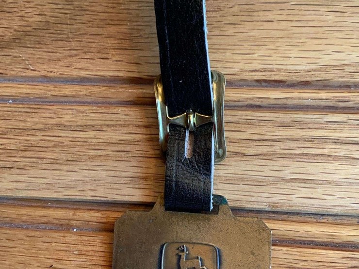 (3)-john-deere-industrical-watch-fobs-image-12