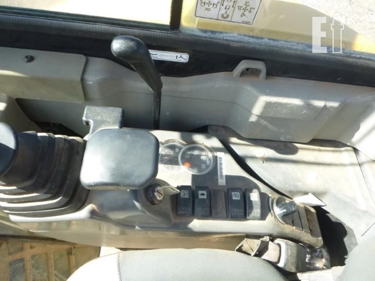 2012-caterpillar-303.5d-cr-image-9