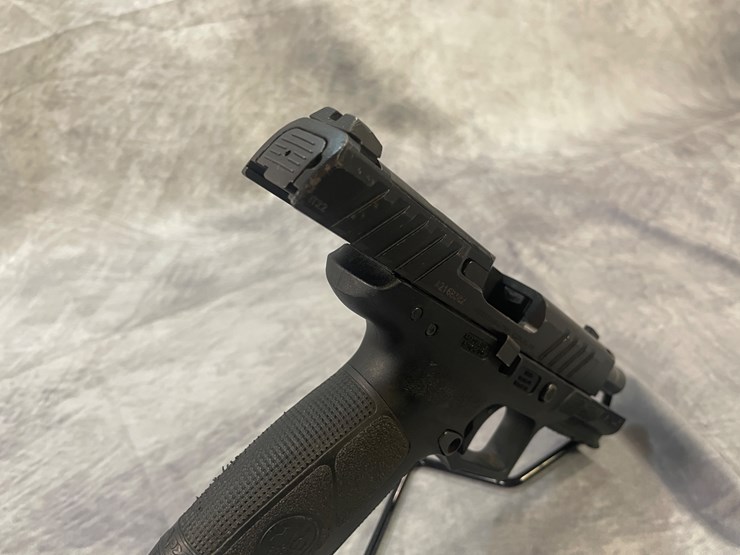 #4362-•-beretta-apx-a1-full-size-9mm-luger-semi-auto-pistol,-sn:-a216838x-image-13