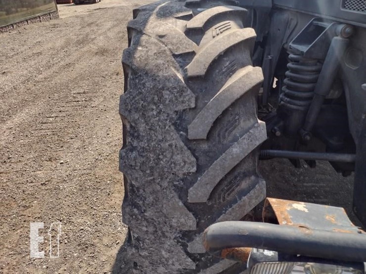 jcb-fastrac-8280-image-17