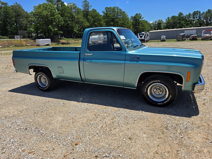 1977-chevrolet-custom-deluxe-image-35