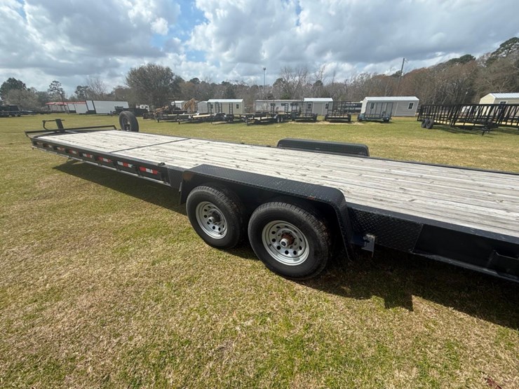 2022-down2earth-82in-x-36ft-two-car-hauler-image-6