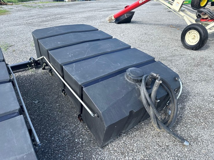 yield-360-tractor-tanks-image-12