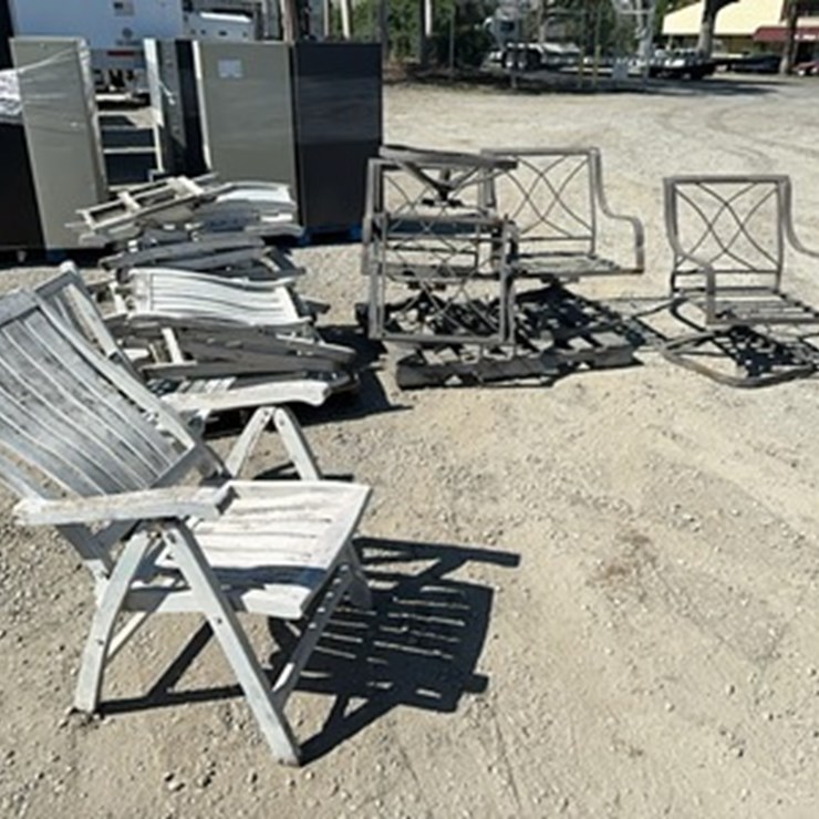 LOT#--PATIO CHAIRS