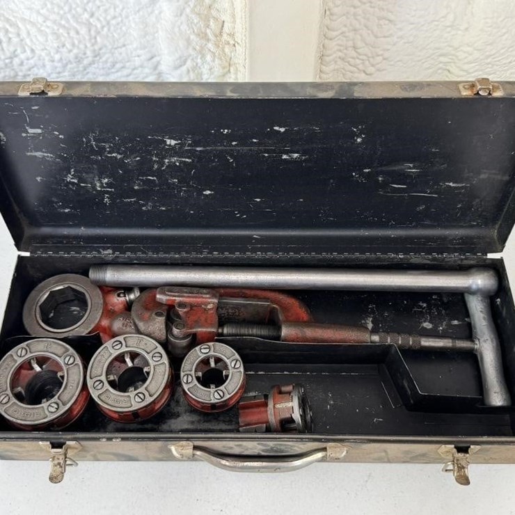 Ridgid Pipe Cutter & Threader
