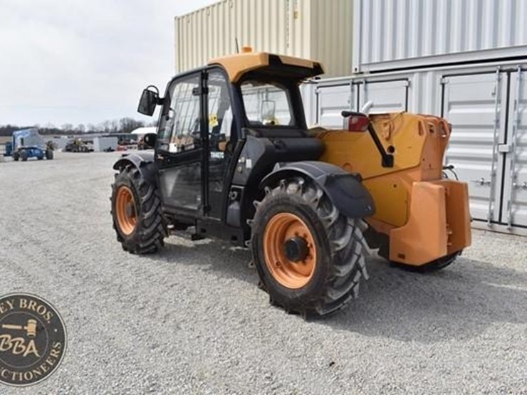 2014-caterpillar-th407c-image-11