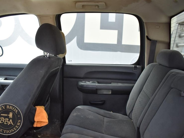 2007-chevrolet-2500hd-image-30