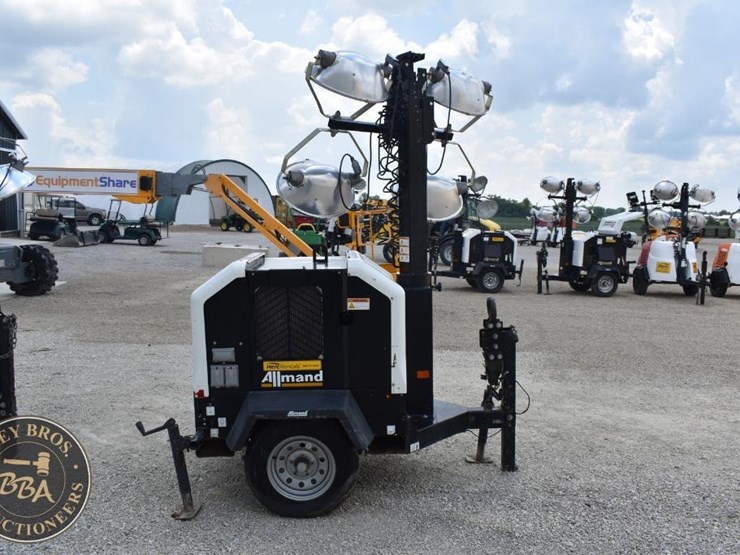 2019-allmand-bros-night-lite-v-series-image-7