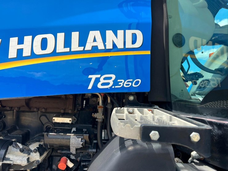 2014-new-holland-t8.360-image-26