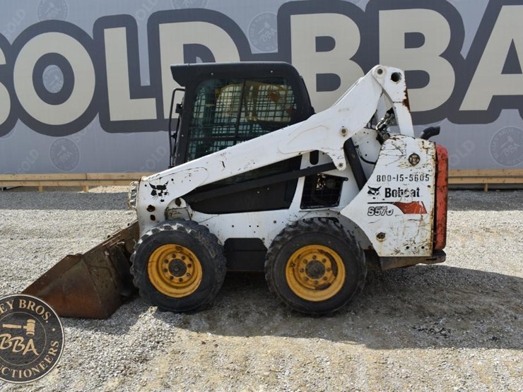 2017-bobcat-s570-image-8