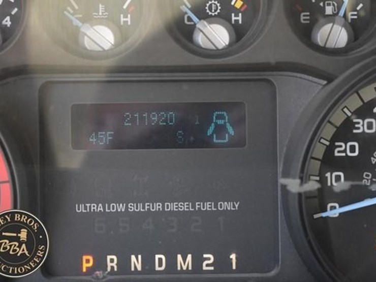 2016-ford-f550-sd-image-35