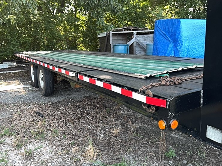 trailboss-25-ft-tilt-gooseneck-image-3