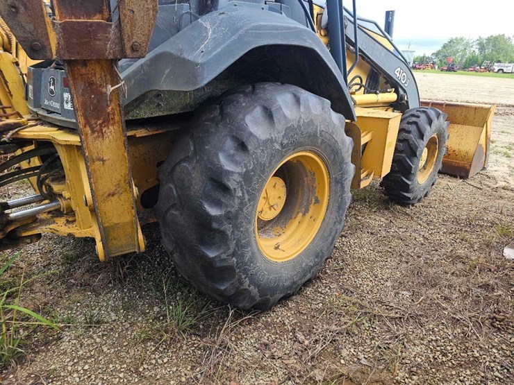 deere-410j-image-7