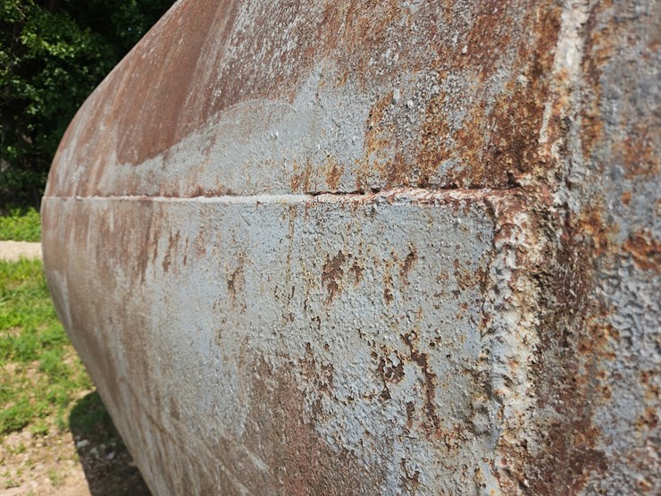 #20849-•-fuel-tank-image-8