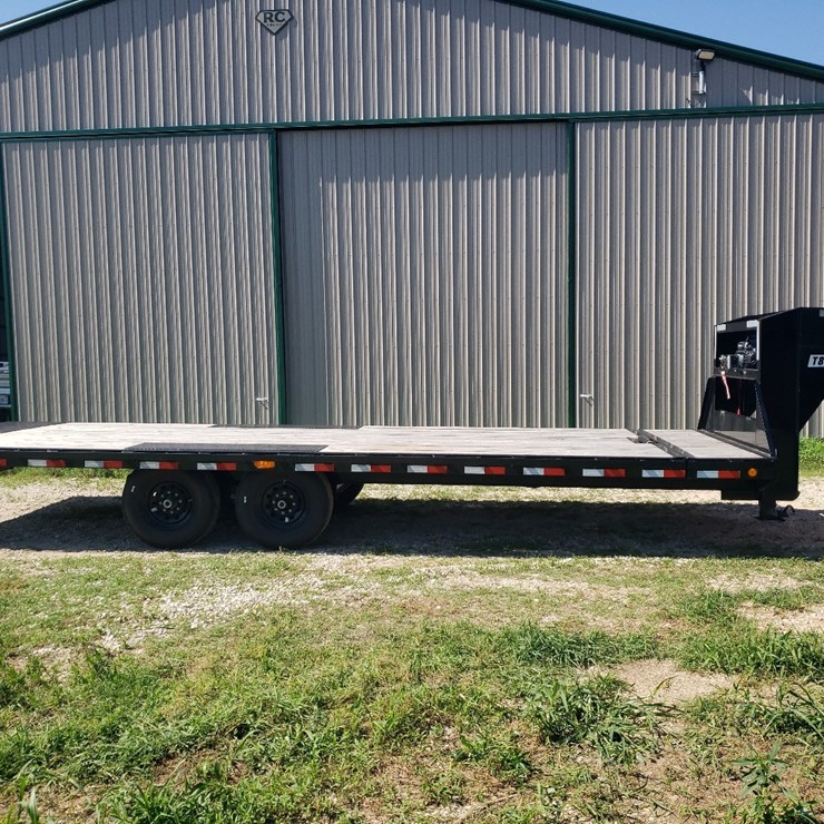 REMOVED ITEM: 2025 PJ Deckover 24‘ Tilt trailer