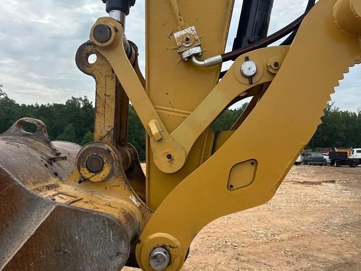caterpillar-325flcr-image-11