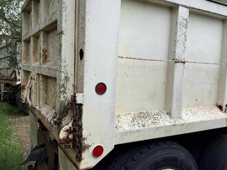 1983-kenworth-w900-image-56