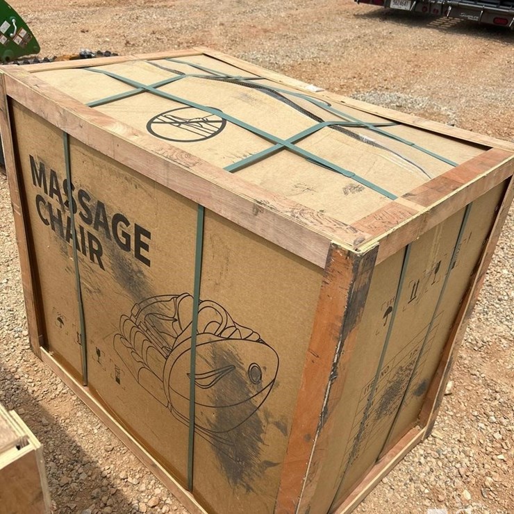 MASSAGE CHAIR