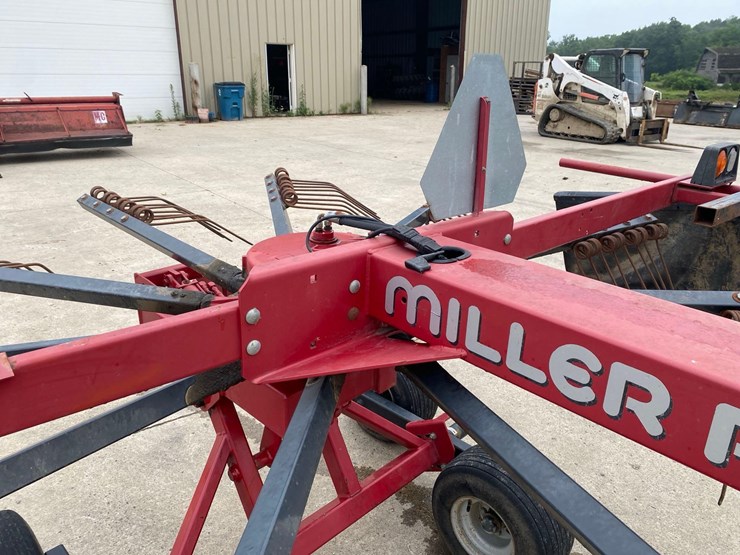 miller-pro-1150-hay-rake-image-10