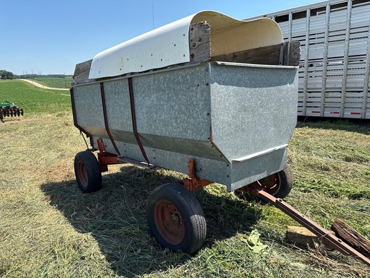 10ft-metal-barge-wagon-image-2