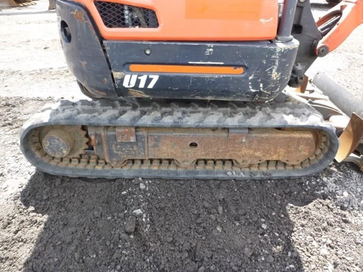 2016-kubota-u17-image-39