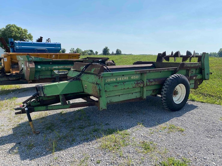 john-deere-450-image-1
