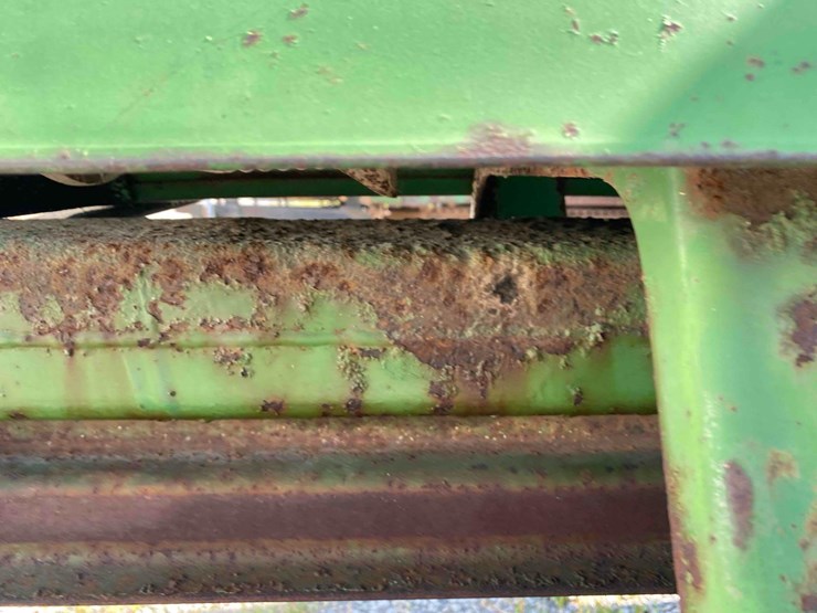 john-deere-450-image-36