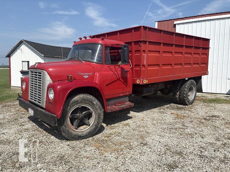 1971-international-s1600-image-1