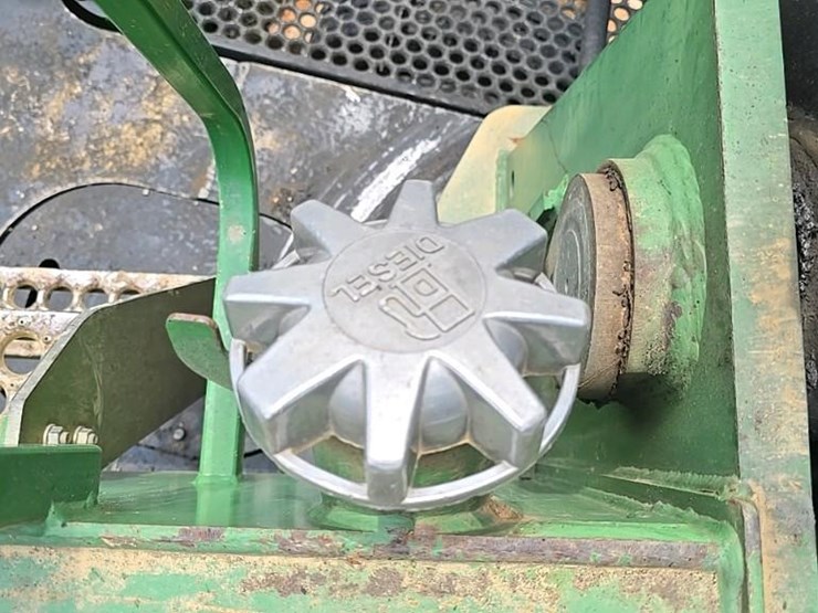 2014-deere-437d-image-90