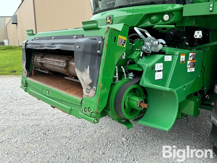 2023-john-deere-s780-image-9