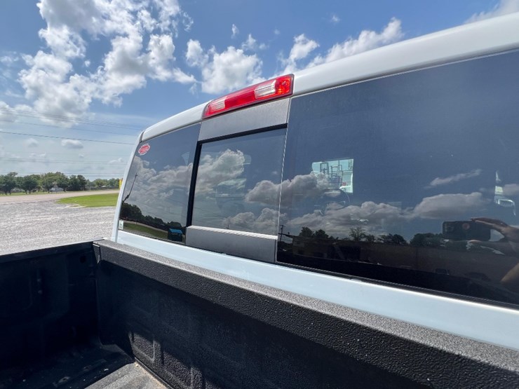 2022-dodge-2500-image-76