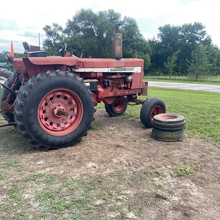 1974 IHC 856 Custom