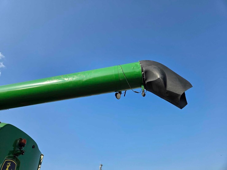 2015-john-deere-s680-image-13