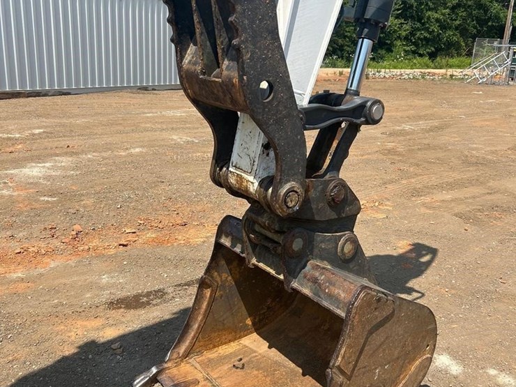 2021-bobcat-e85-image-14