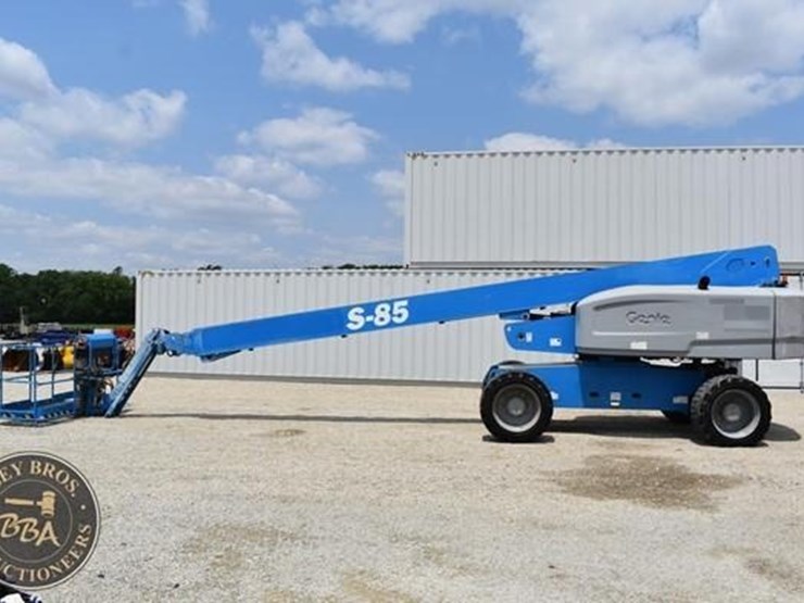 2014-genie-s85-image-2