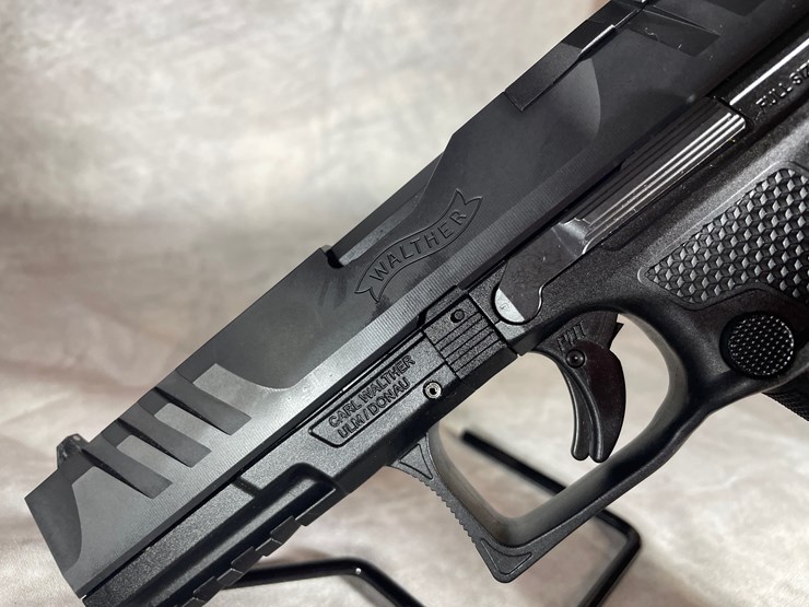#4394-•-walther-pdp-9mm-luger-pistol,-sn:-feb0722-image-16