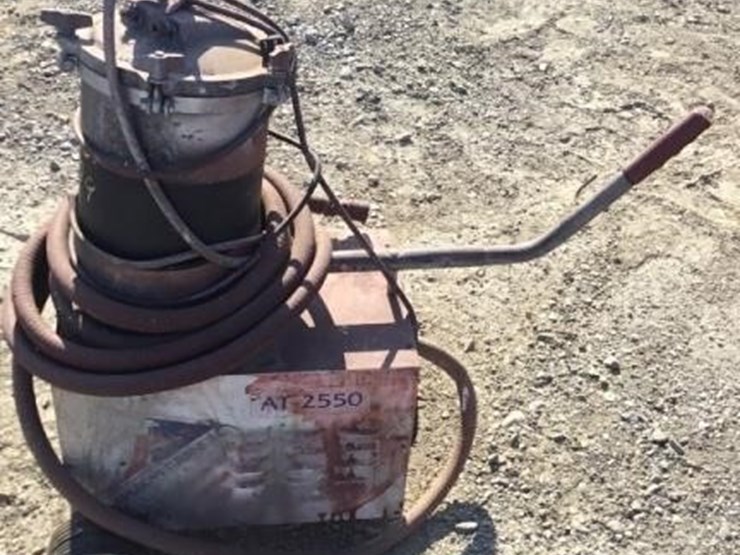 american-turbine-inc-paint-sprayer-image-1