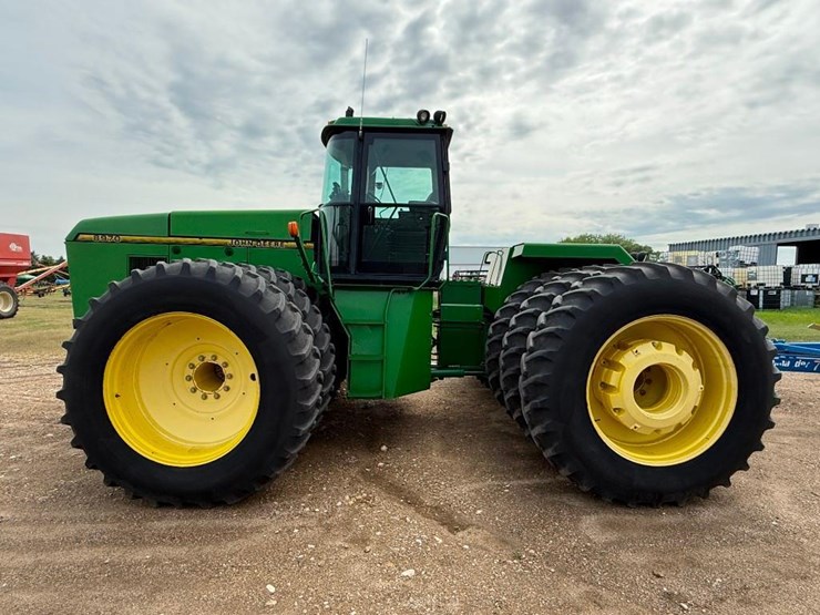 john-deere-8970-image-2