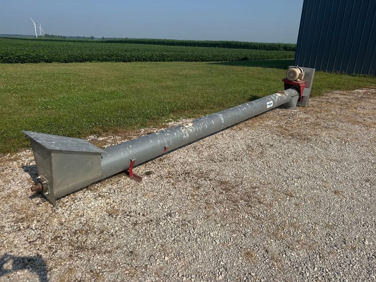 17’x10”-hutchinson-auger-image-1
