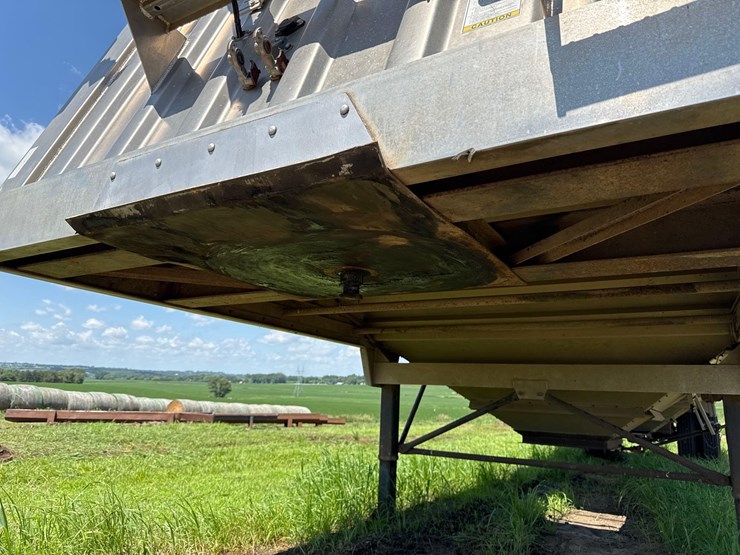 2009-dakota-aluminum-40ft-grain-trailer-image-20