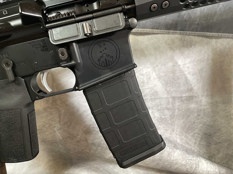 #4451-•-watchtower-firearms-type-15m-5.56-nato-semi-auto-rifle,-sn:-t15mwt02445-image-12