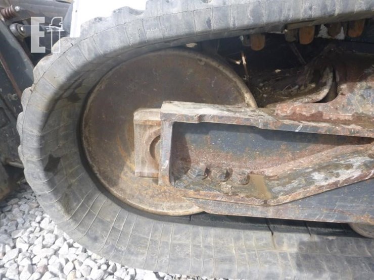 2018-bobcat-t595-image-25