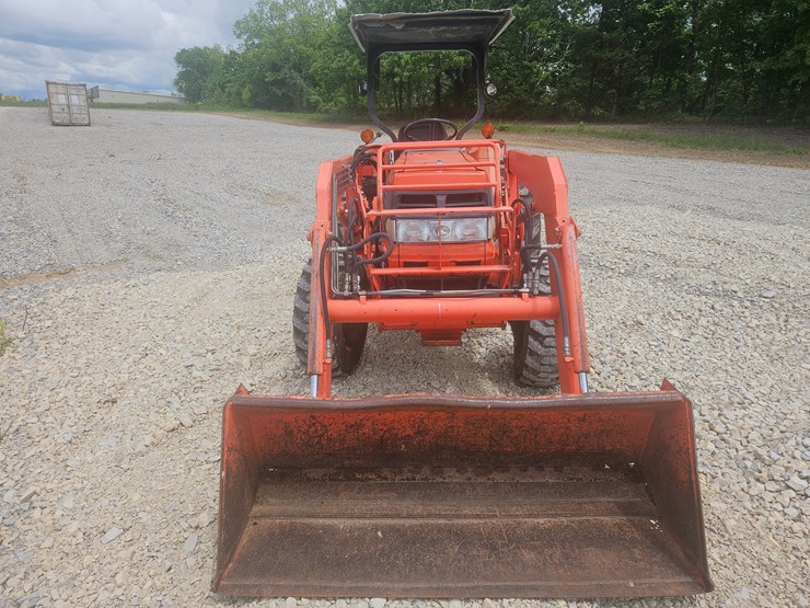 kubota-l4200-image-13