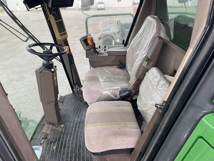 2010-john-deere-2010-image-8
