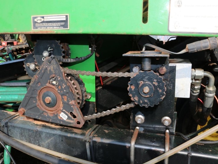 2000-john-deere-1860-image-17