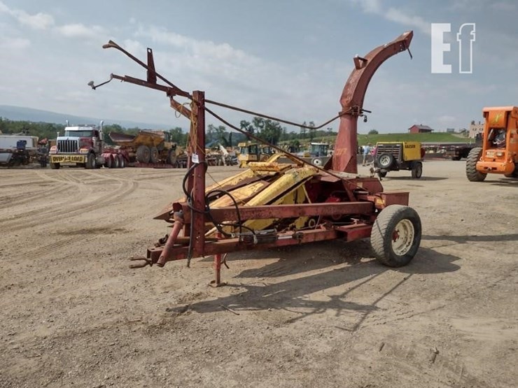 new-holland-super-717-image-1