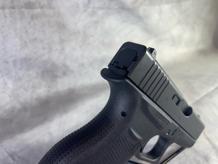 #4389-•-glock-model-43-9mm-luger-pistol,-sn:-aewk121-image-7