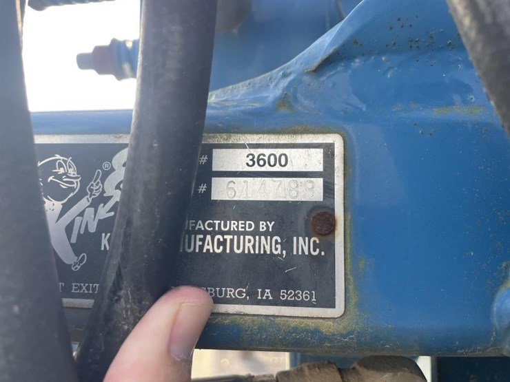 2001-kinze-3600-image-20